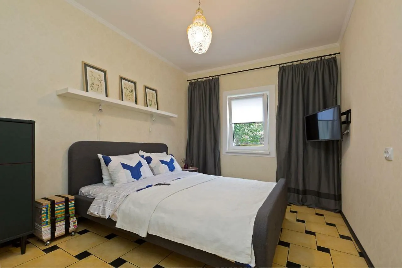 Marta\'S Cozy Apartment-Комфортабельные Апартаменты Near Airport \